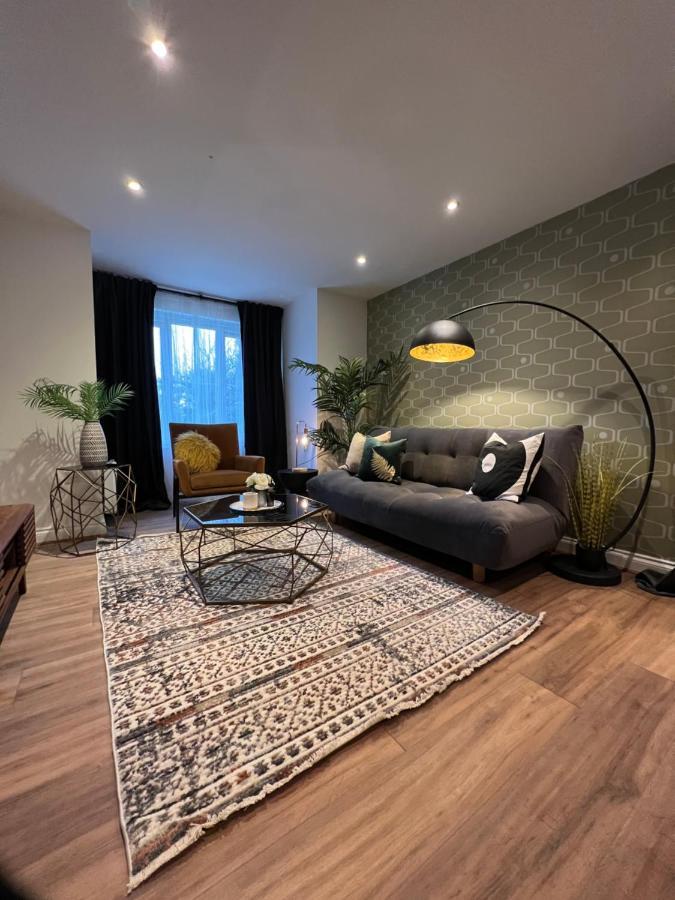 Modern 2 Bedroom Aesthetic Apt Manchester Exterior foto